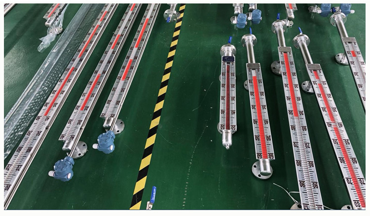 uhz磁翻柱液位計產(chǎn)品圖